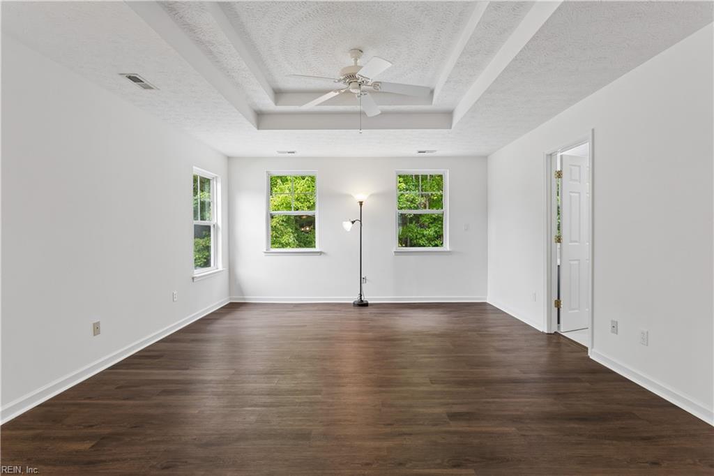 125 Brightwood Terrace Yorktown VA 23690