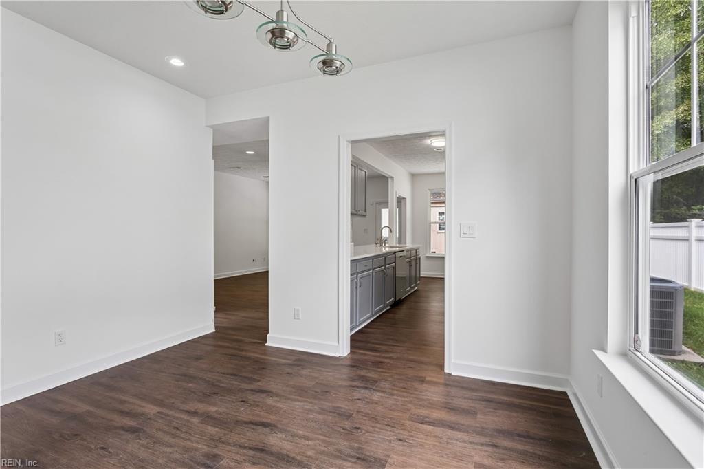 125 Brightwood Terrace Yorktown VA 23690