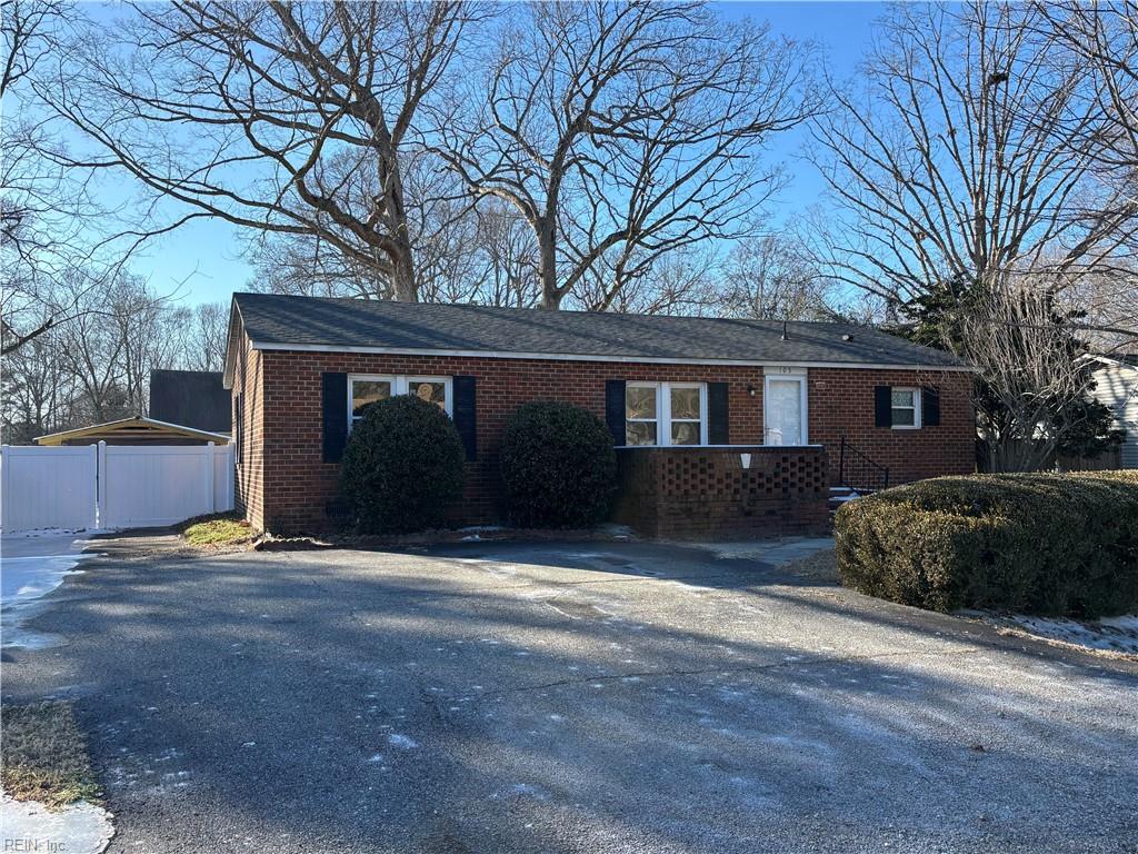 Williamsburg VA, 103 Briar Lane