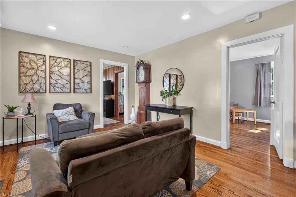 26 Langley Avenue Newport News VA 23601