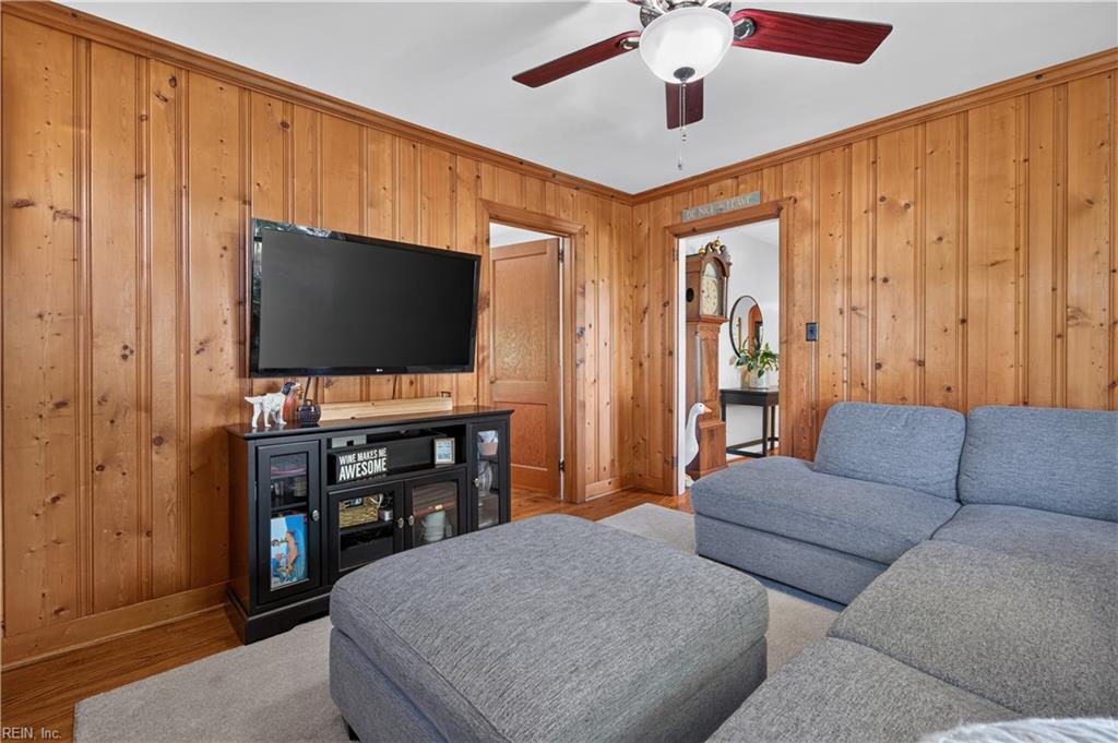 26 Langley Avenue Newport News VA 23601