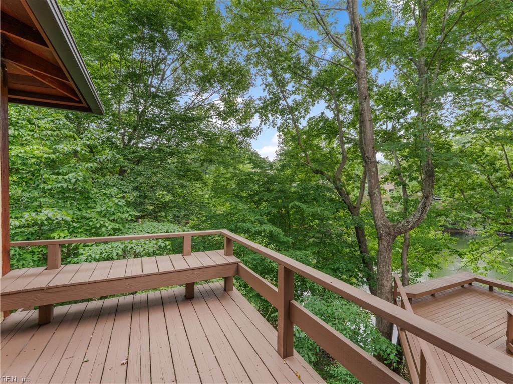 106 Black Oak Drive Williamsburg VA 23185