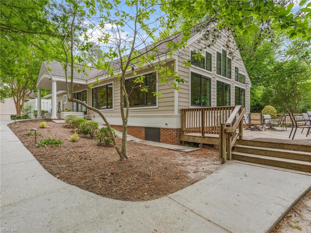 106 Black Oak Drive Williamsburg VA 23185