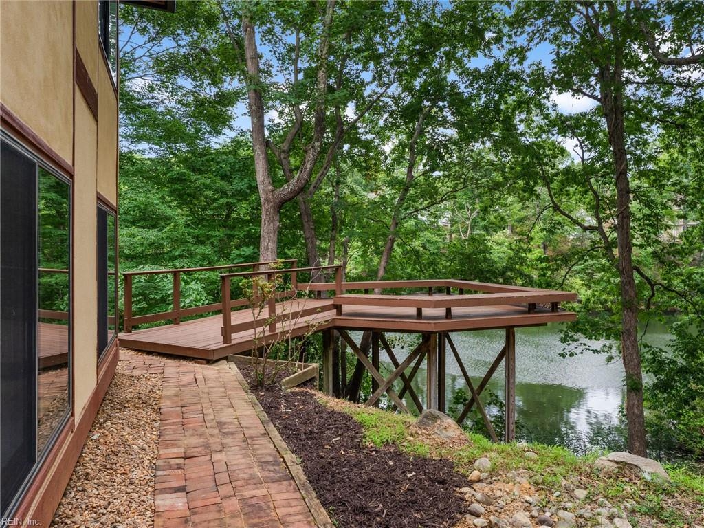 106 Black Oak Drive Williamsburg VA 23185