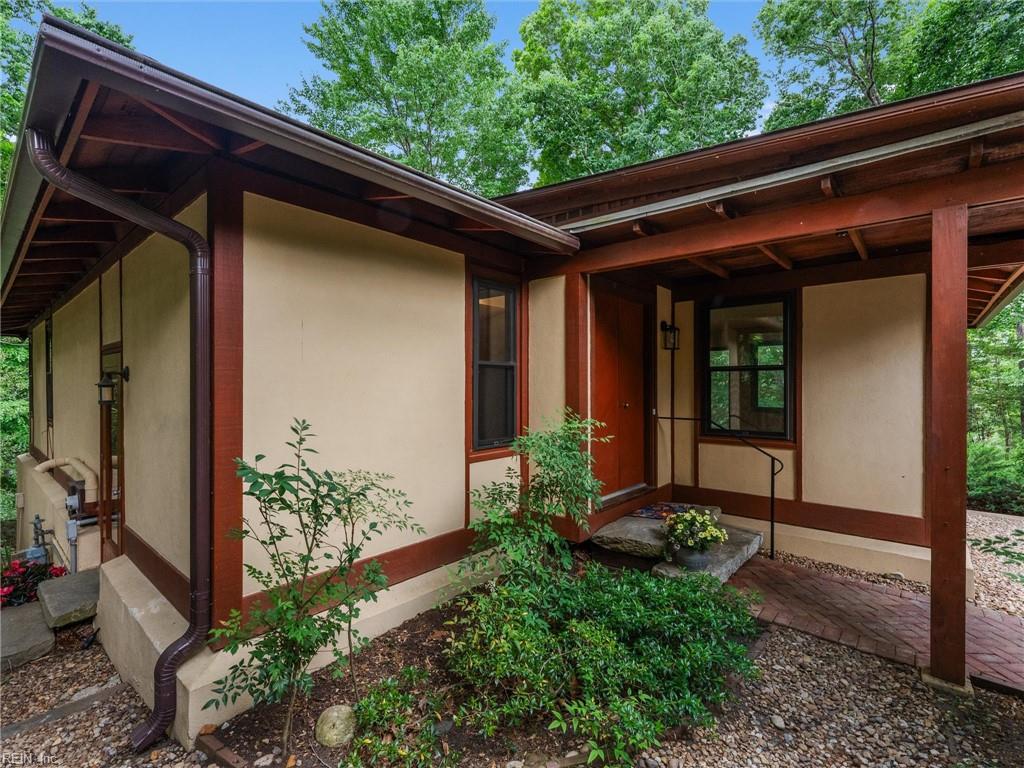 106 Black Oak Drive Williamsburg VA 23185