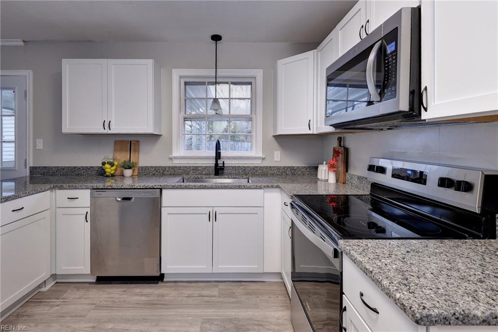 220 Stag Terrace Newport News VA 23602