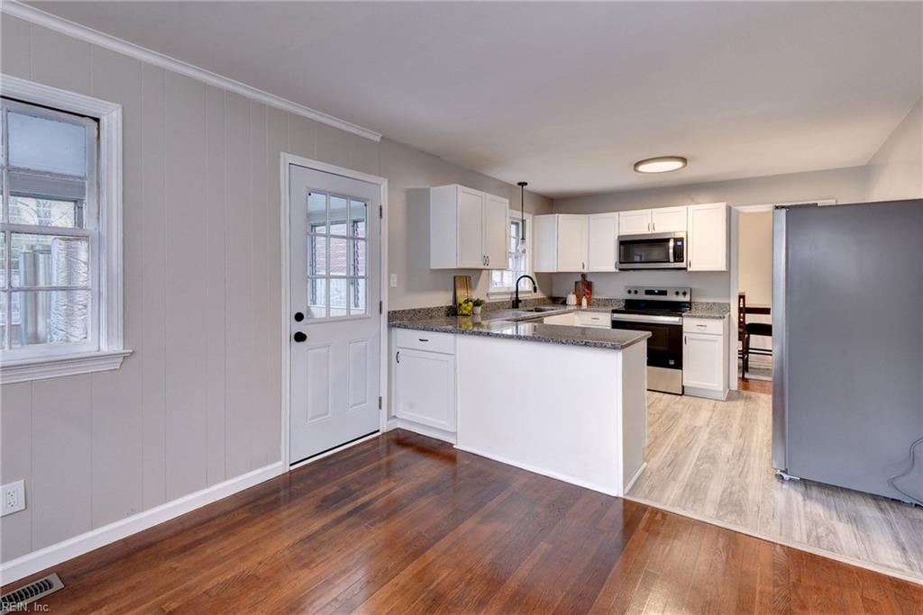 220 Stag Terrace Newport News VA 23602