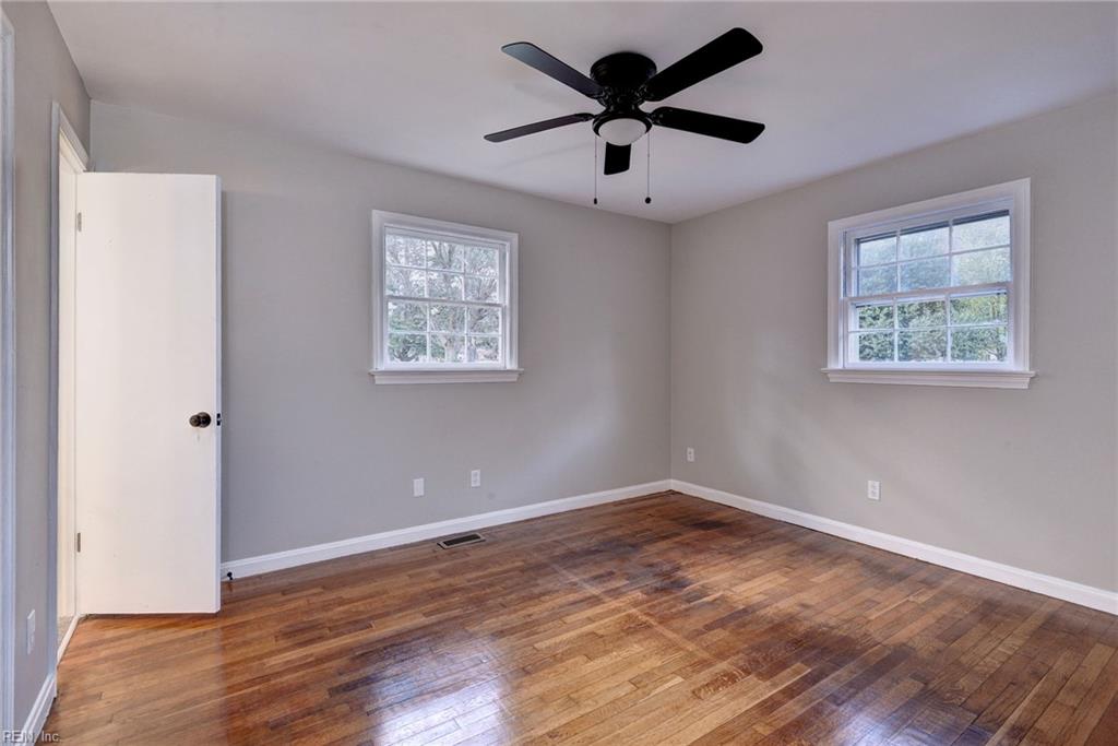 220 Stag Terrace Newport News VA 23602