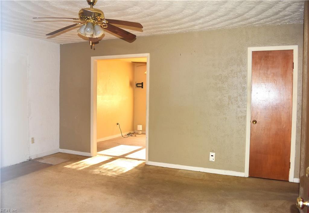 53 Chipley Drive Newport News VA 23602