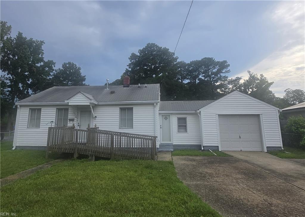 5913 Wickham Avenue Newport News VA 23605