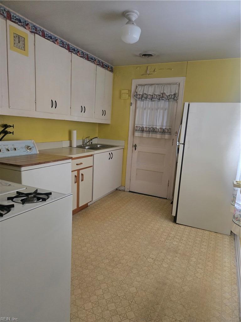5913 Wickham Avenue Newport News VA 23605