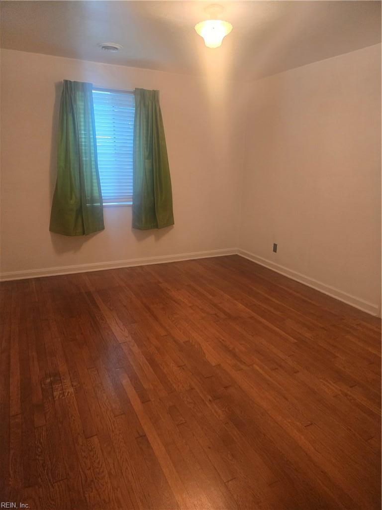 5913 Wickham Avenue Newport News VA 23605