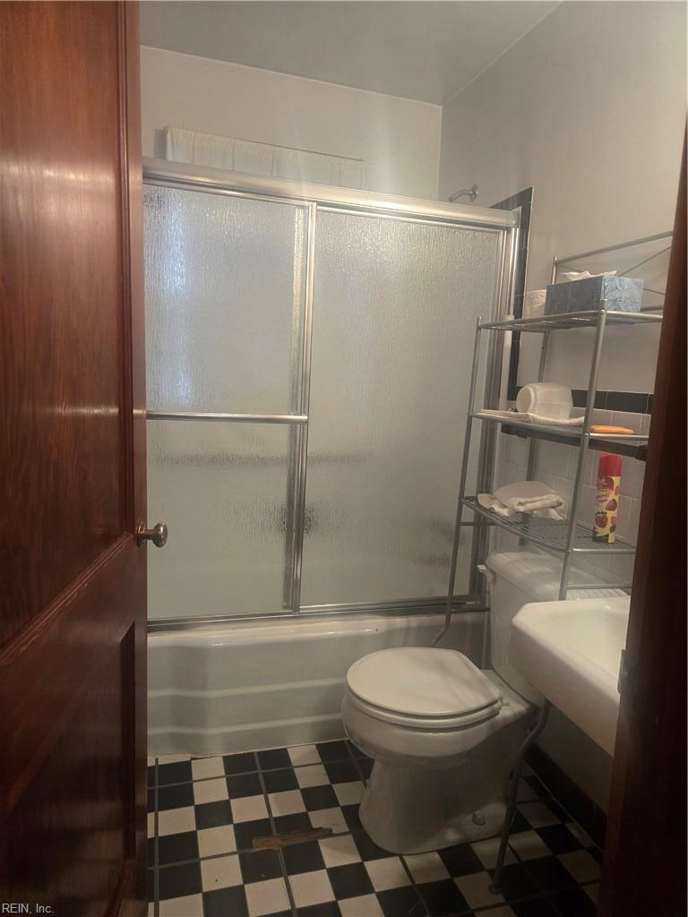 5913 Wickham Avenue Newport News VA 23605