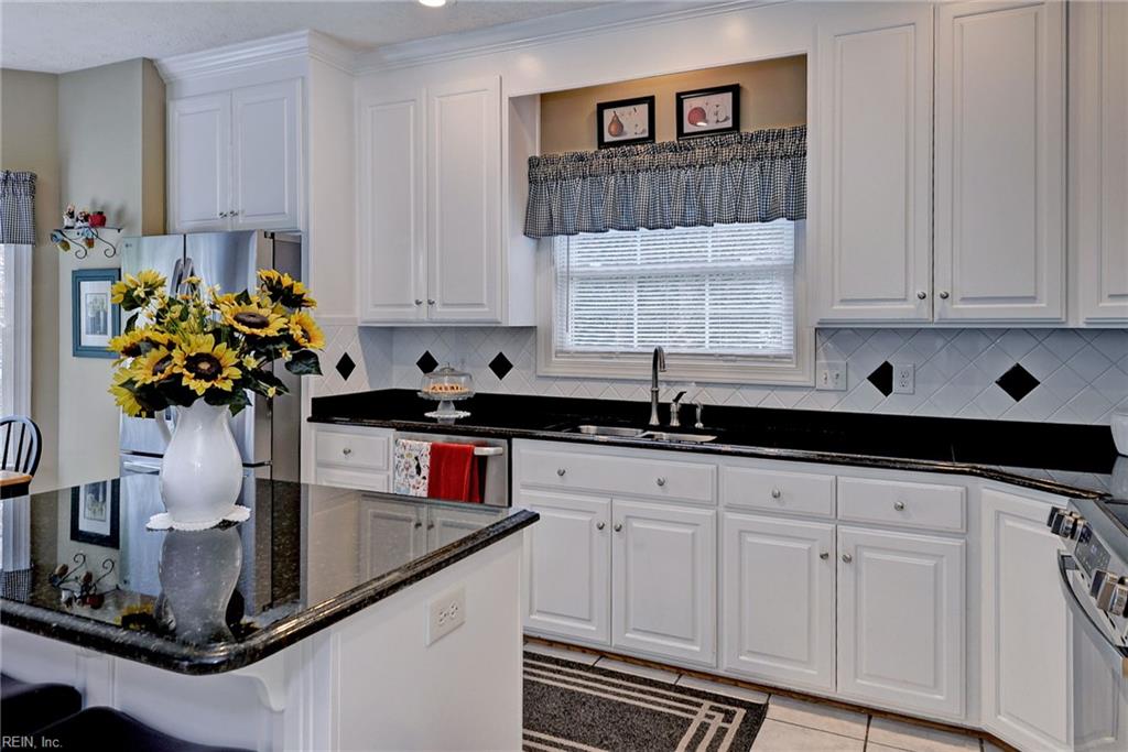 117 Tern Court Yorktown VA 23692