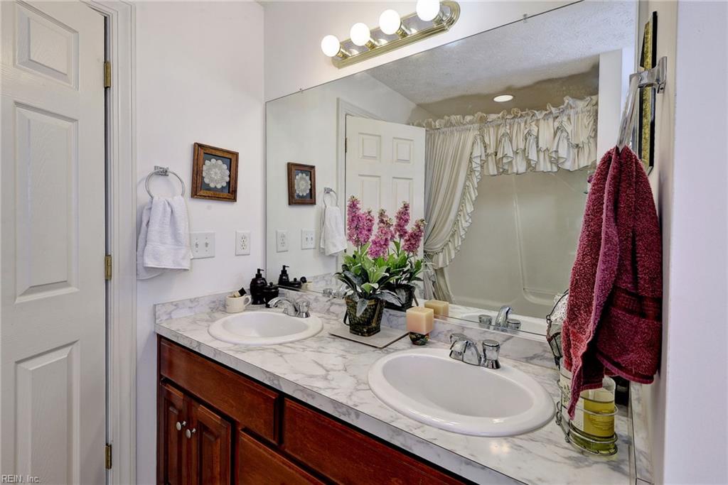 117 Tern Court Yorktown VA 23692