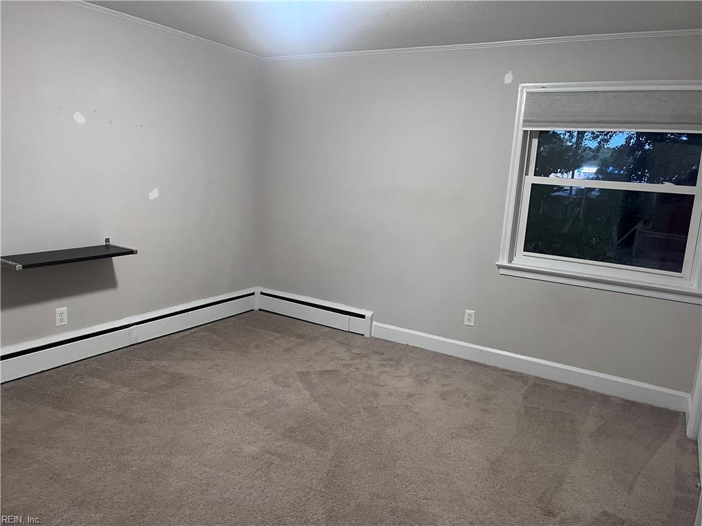 11 Greenwood Road Newport News VA 23601