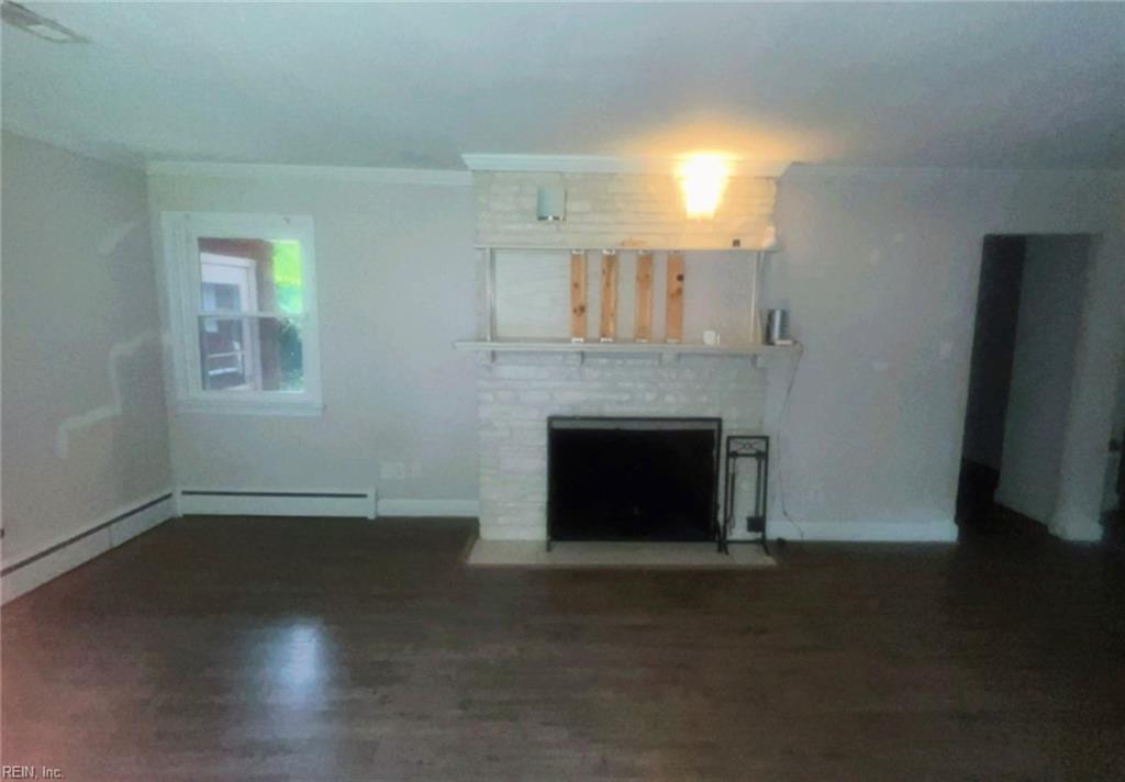 11 Greenwood Road Newport News VA 23601