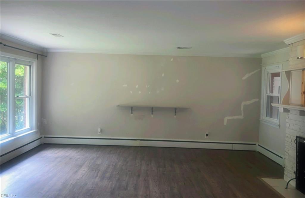 11 Greenwood Road Newport News VA 23601