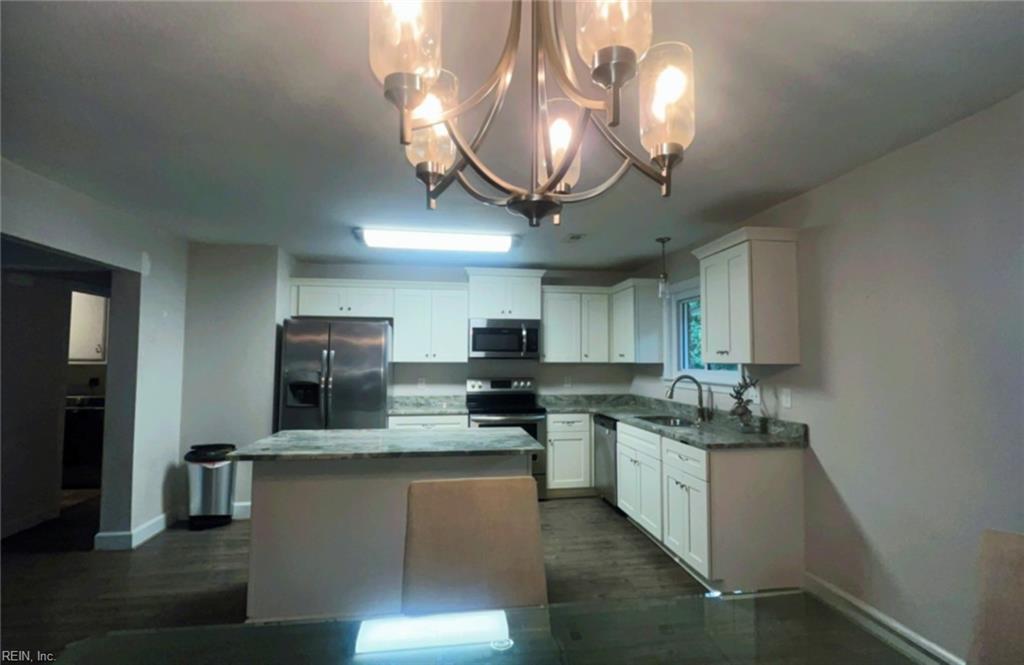 11 Greenwood Road Newport News VA 23601