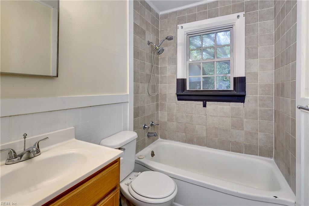 22 Morrison Avenue Newport News VA 23601
