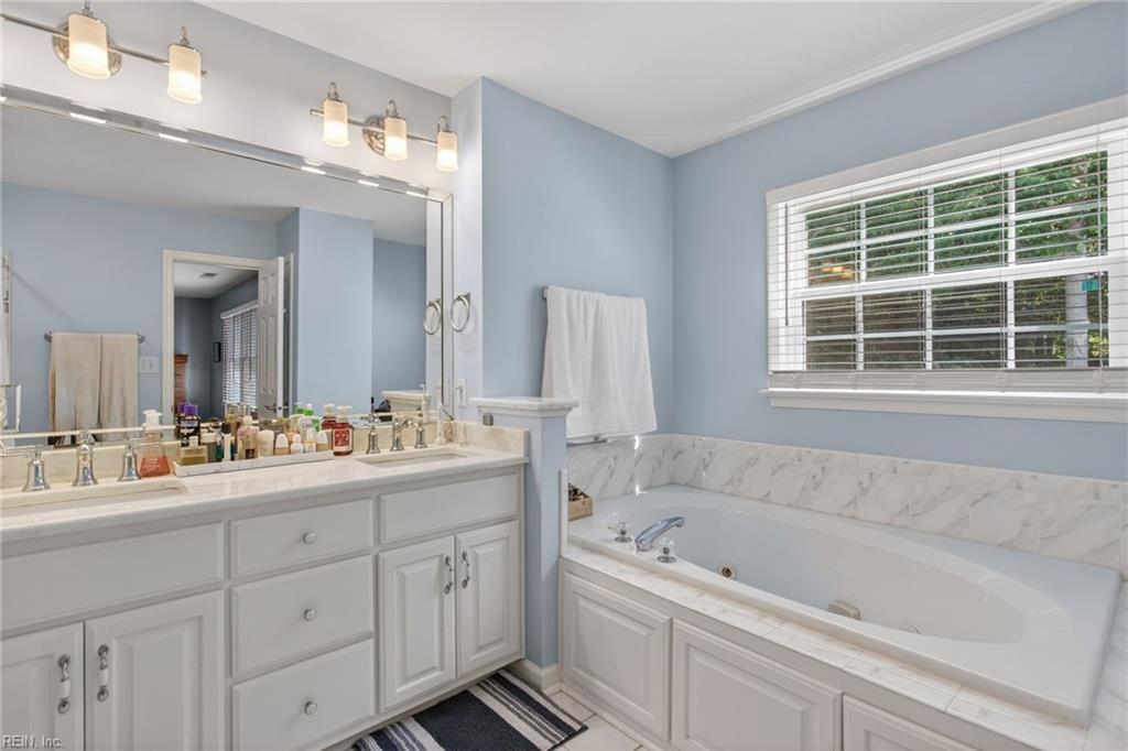 309 Treis Trail Yorktown VA 23693