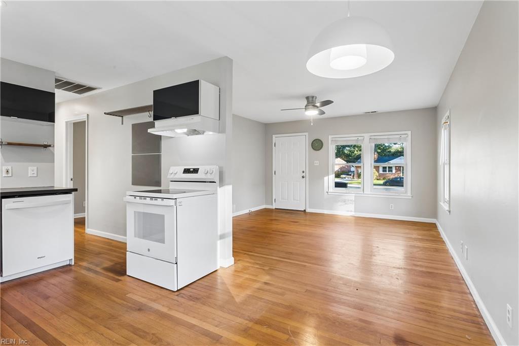 103 Parker Avenue Newport News VA 23606