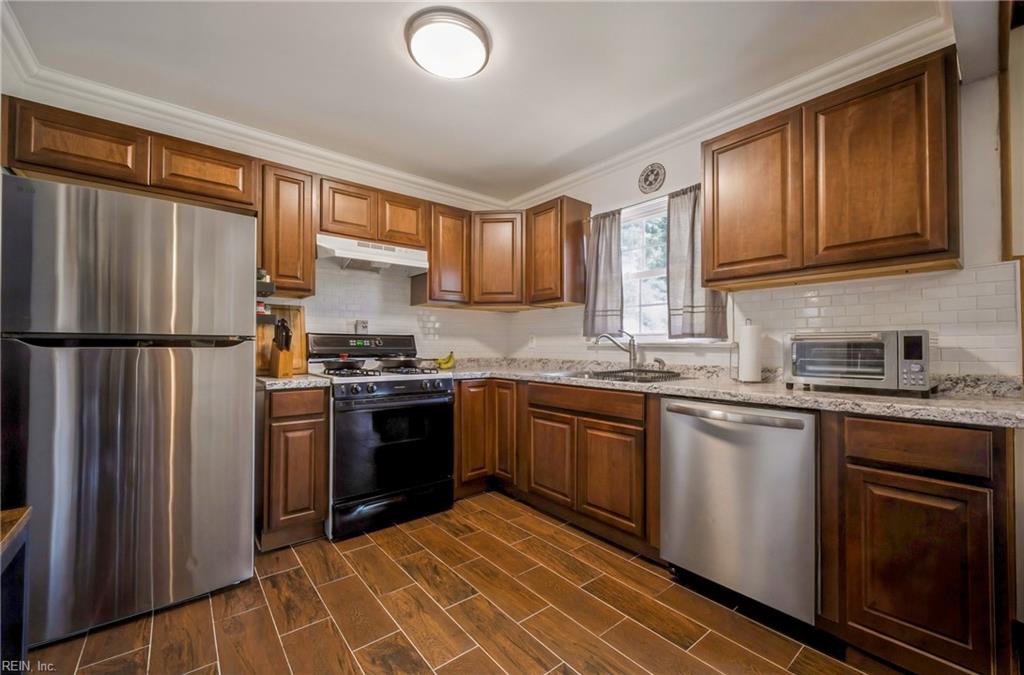 862 Elder Road Newport News VA 23608