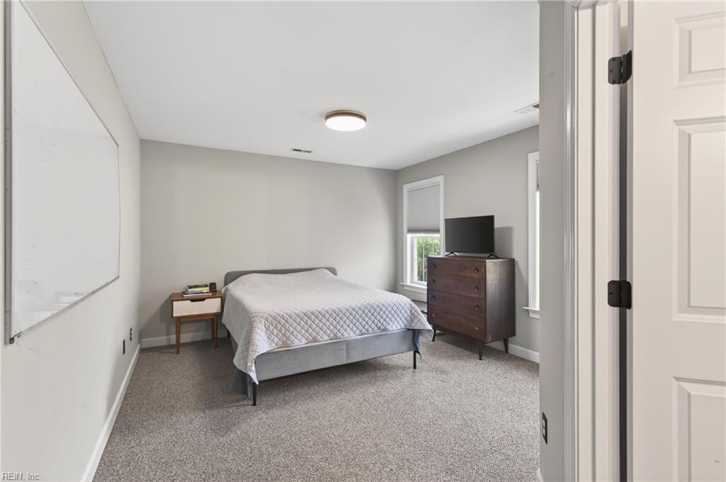 110 Collington Run Yorktown VA 23693