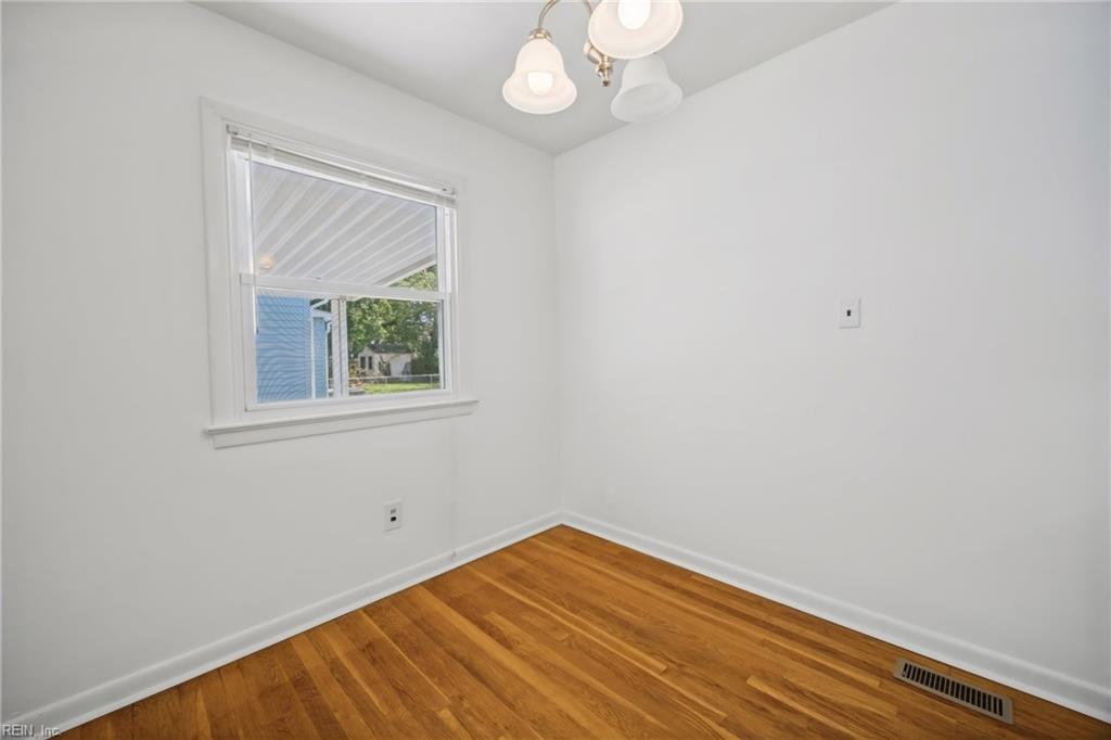 1106 74th Street Newport News VA 23605
