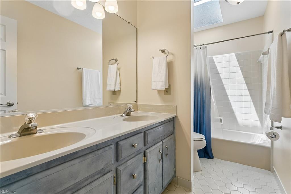 101 Cranwood Court Yorktown VA 23693