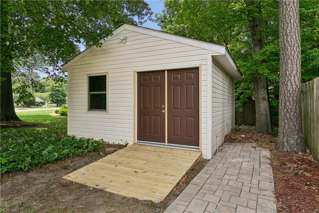 101 Cranwood Court Yorktown VA 23693