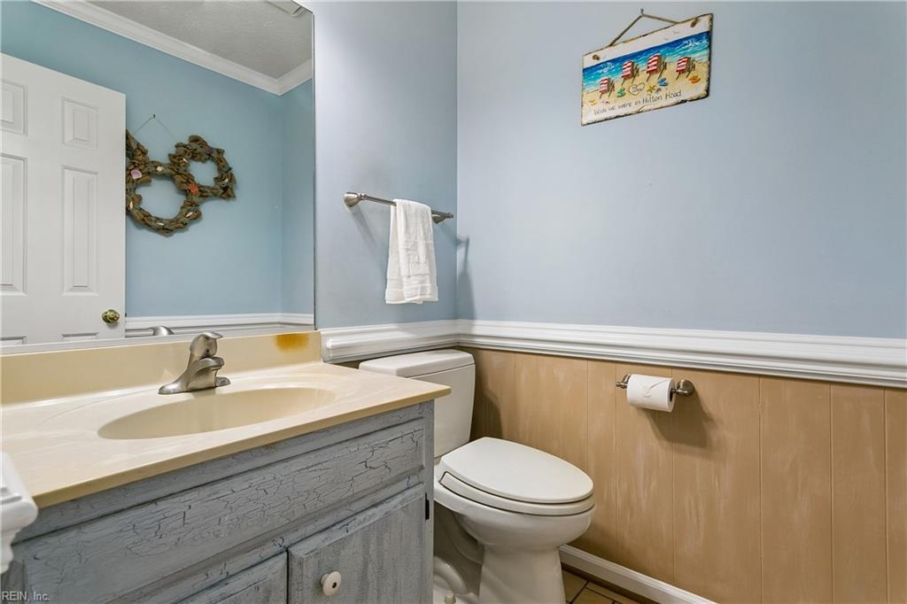 101 Cranwood Court Yorktown VA 23693