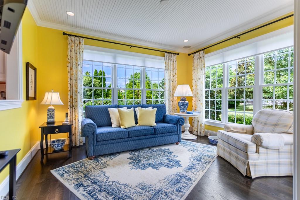 104 Taylor Farm Lane Yorktown VA 23693