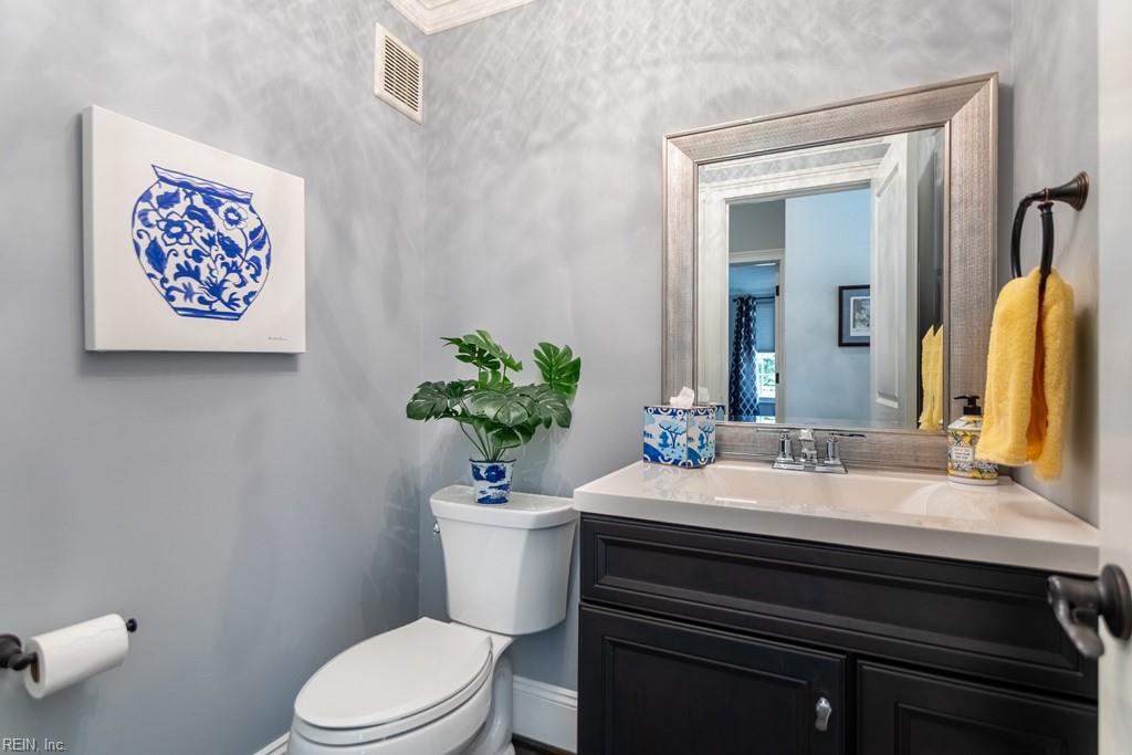 104 Taylor Farm Lane Yorktown VA 23693