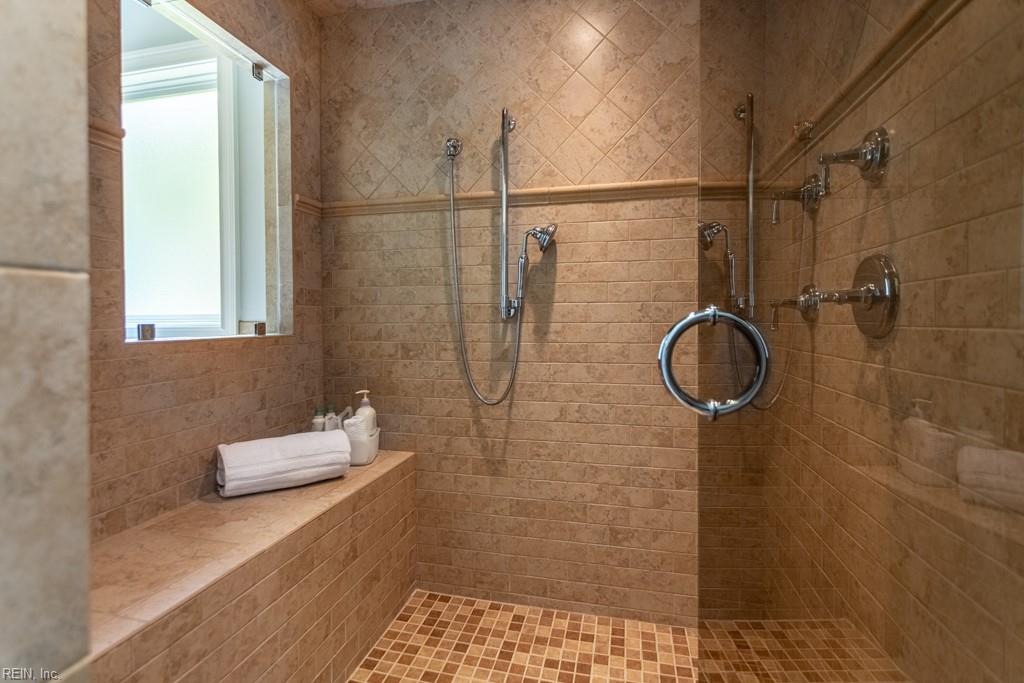 104 Taylor Farm Lane Yorktown VA 23693