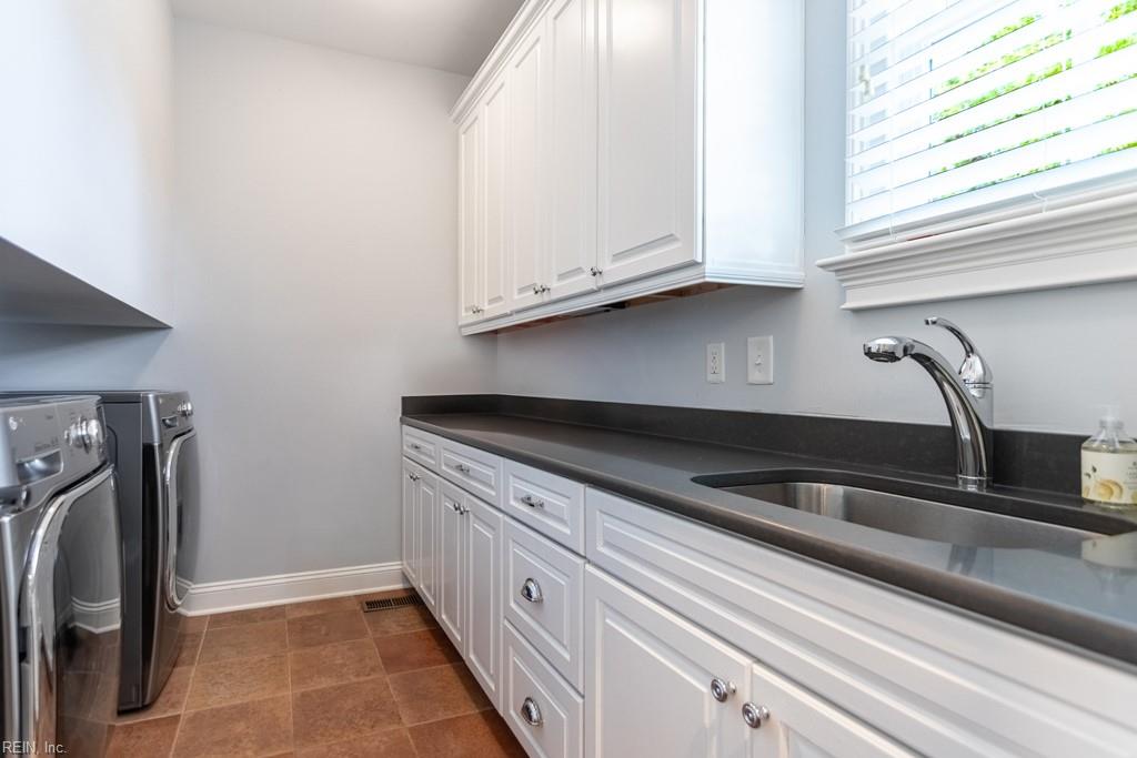 104 Taylor Farm Lane Yorktown VA 23693
