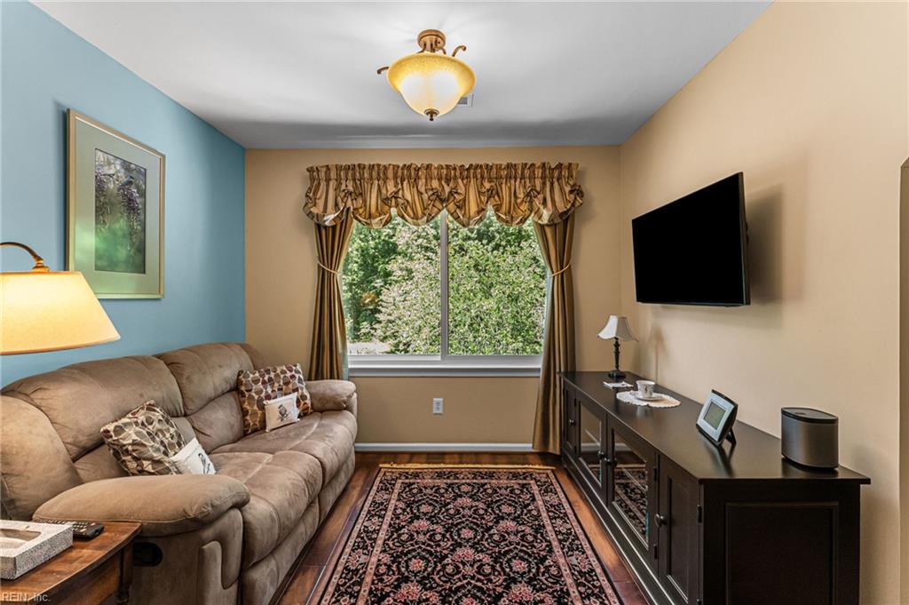 5479 Jonquil Lane Gloucester VA 23061