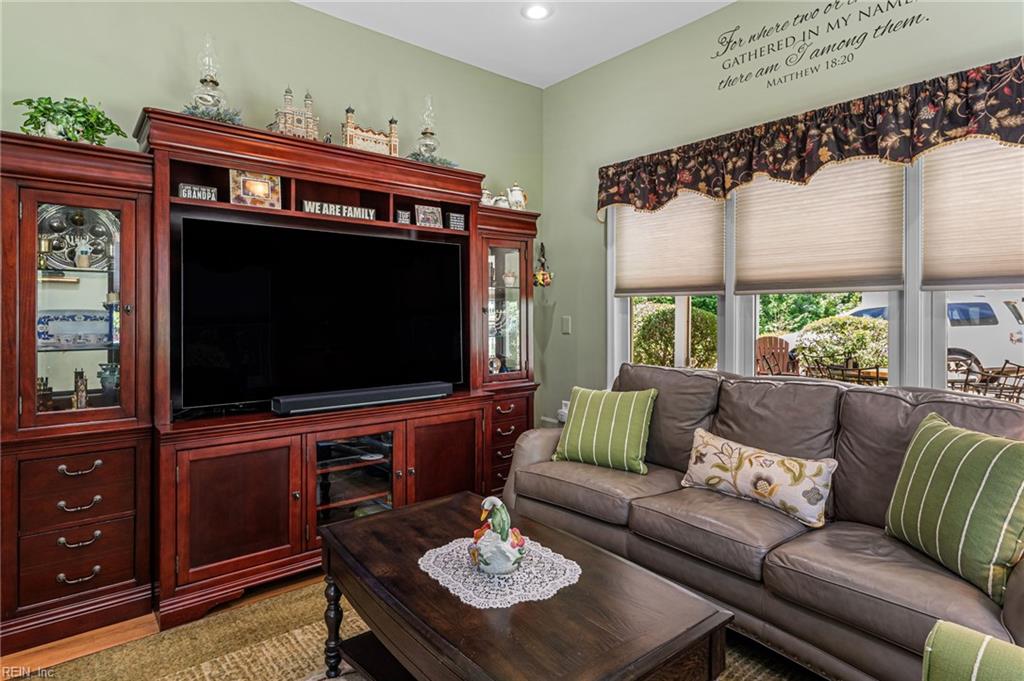 5479 Jonquil Lane Gloucester VA 23061