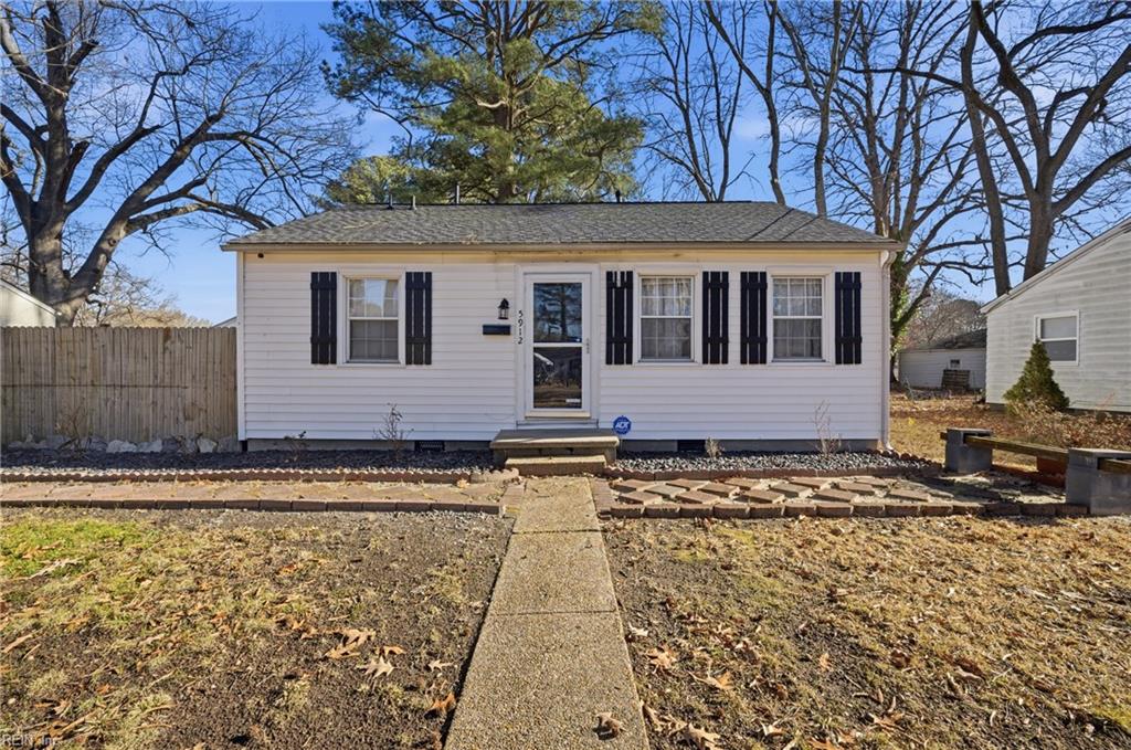 5912 Andrew Place Newport News VA 23605