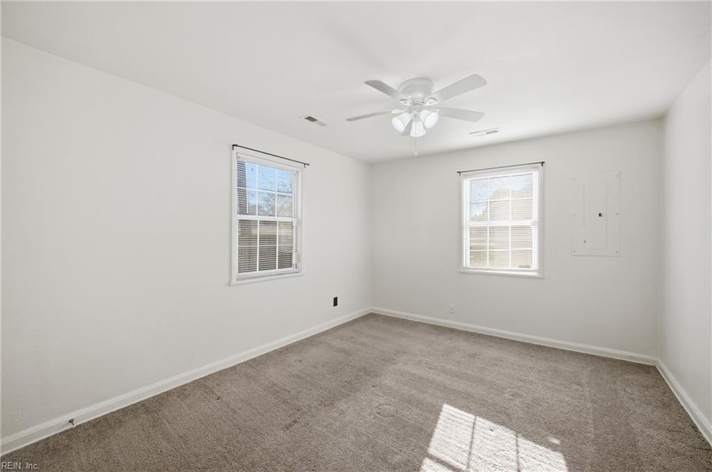5912 Andrew Place Newport News VA 23605