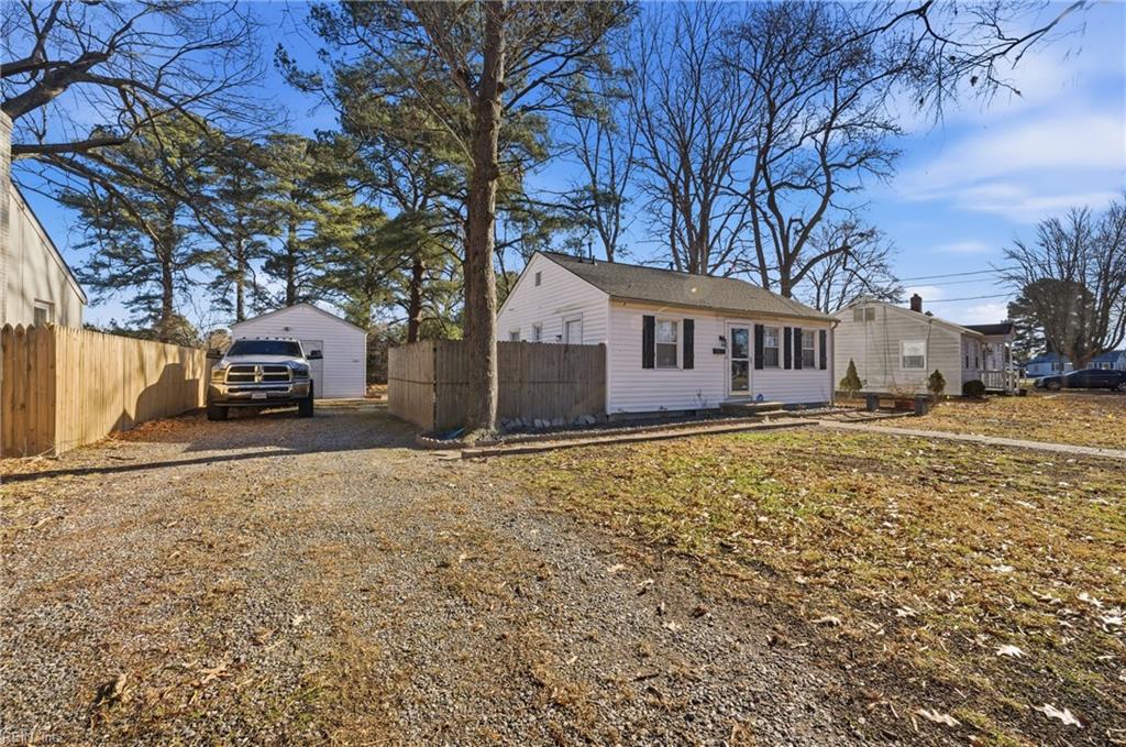 5912 Andrew Place Newport News VA 23605