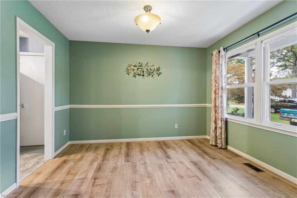 302 Bolivar Drive Yorktown VA 23692
