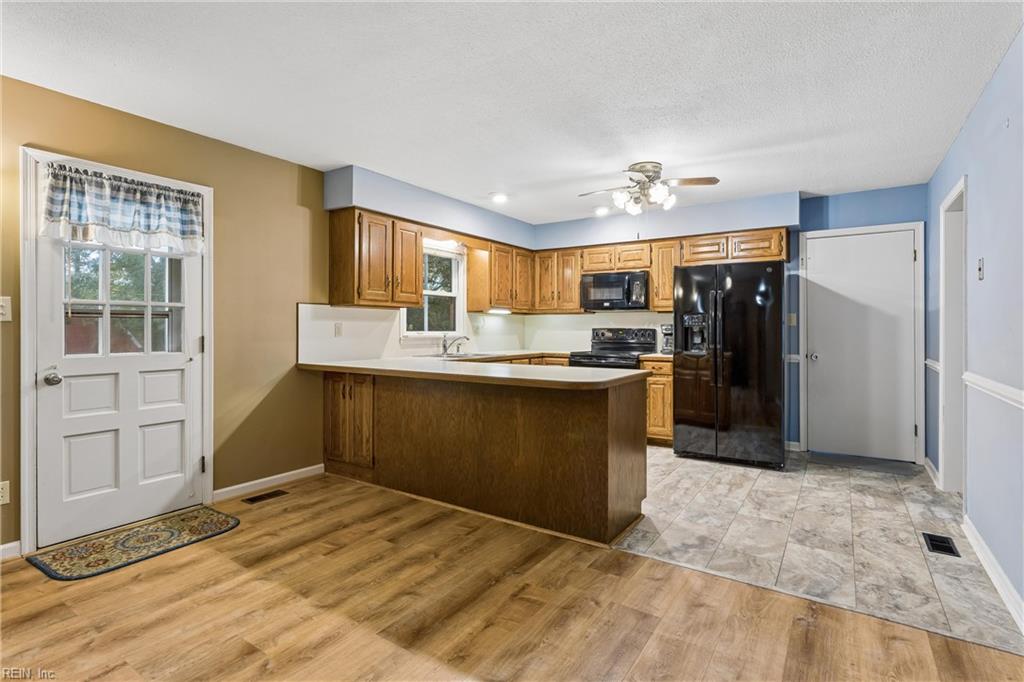 302 Bolivar Drive Yorktown VA 23692