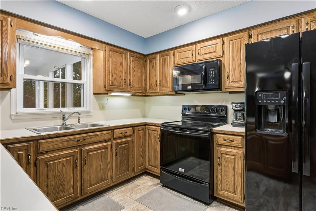 302 Bolivar Drive Yorktown VA 23692