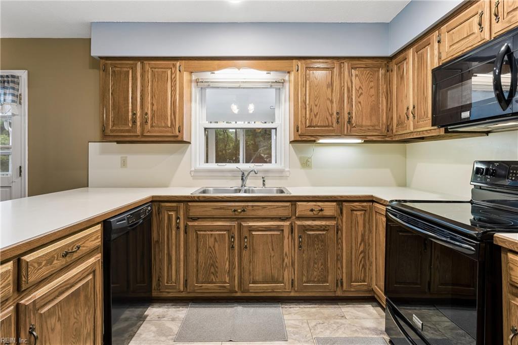 302 Bolivar Drive Yorktown VA 23692