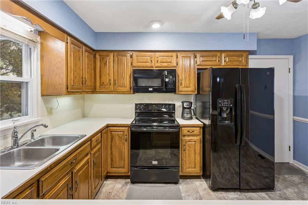 302 Bolivar Drive Yorktown VA 23692