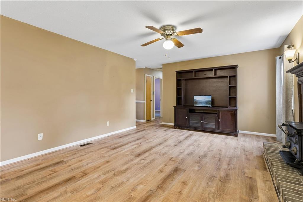 302 Bolivar Drive Yorktown VA 23692