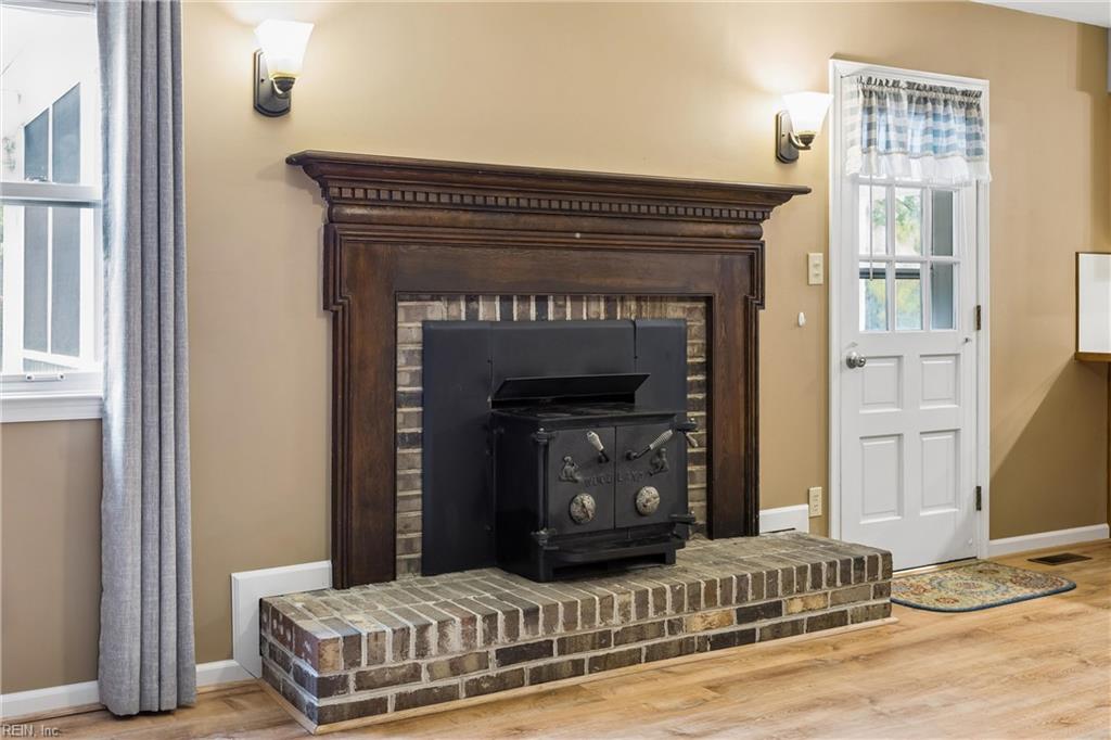 302 Bolivar Drive Yorktown VA 23692