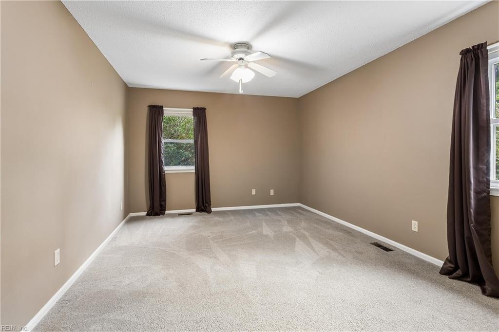 302 Bolivar Drive Yorktown VA 23692