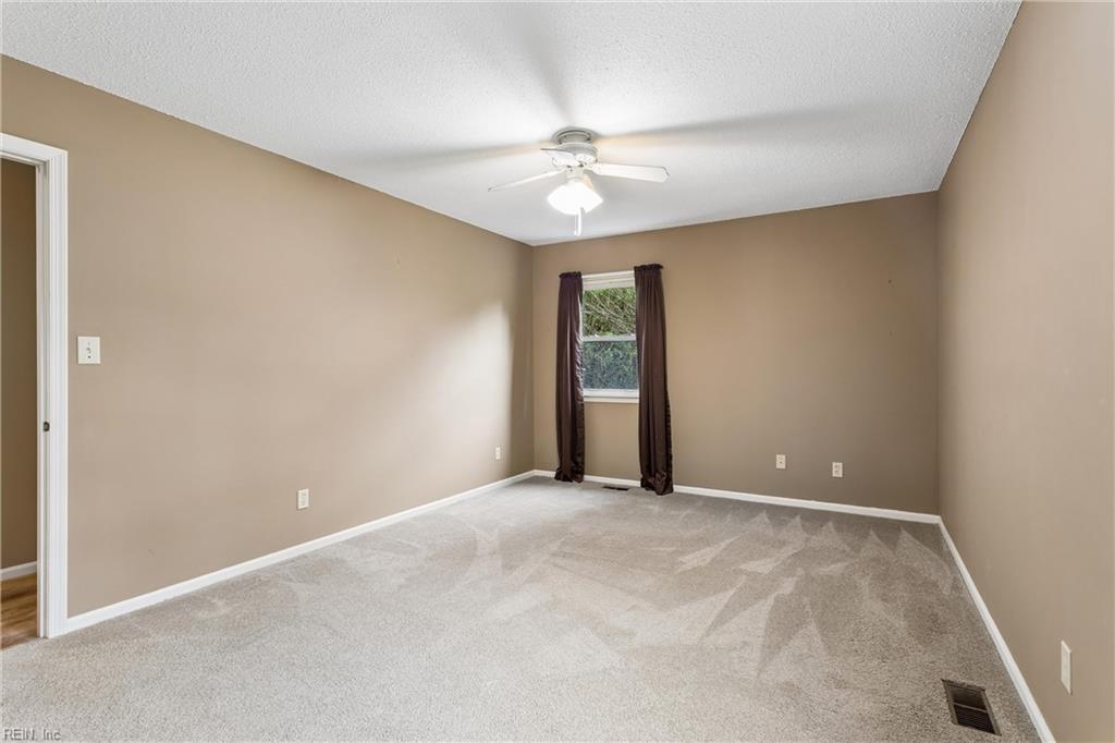 302 Bolivar Drive Yorktown VA 23692